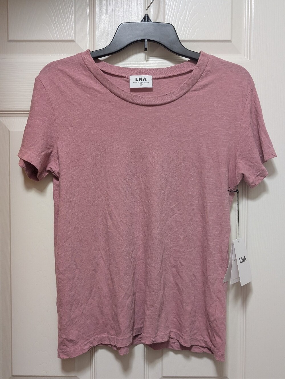 NWT LNA Distressed Crewneck t-shirt Cotton Foxglow Pink Size XS